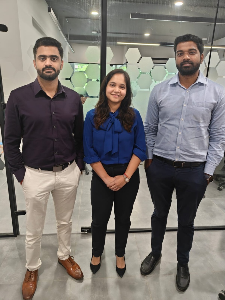 Dusminute cofounders Apoorva Mishra, Ankita Asai, and Nikhil Gupta